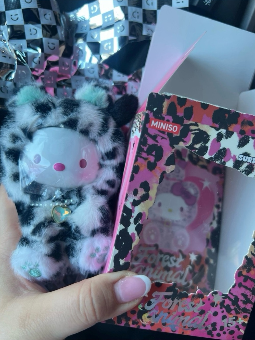 Miniso Sanrio Forest Animal Pochacco Plush Keychain Blind Box